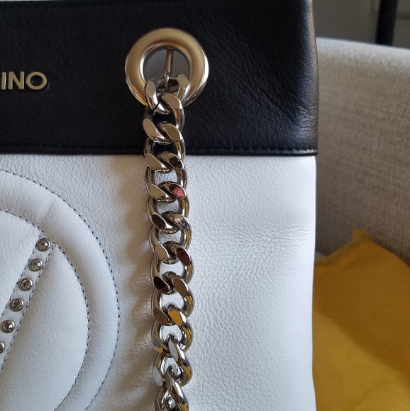 VALENTINO Leather Bag - Picture 8 of 9